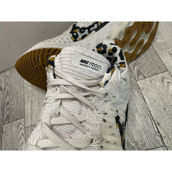 Nike React Infinity Flyknit White Women's US Size 7 DJ5932-001 Running Shoes - Picture 6 of 8